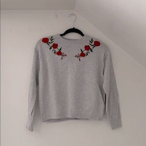 H&M light grey sweater
